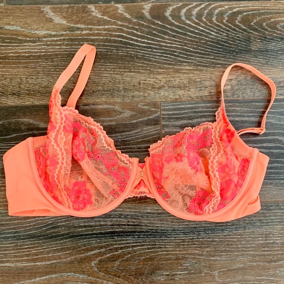 Victoria's Secret Other - 2/$25 Victoria’s Secret unlined Demi bra